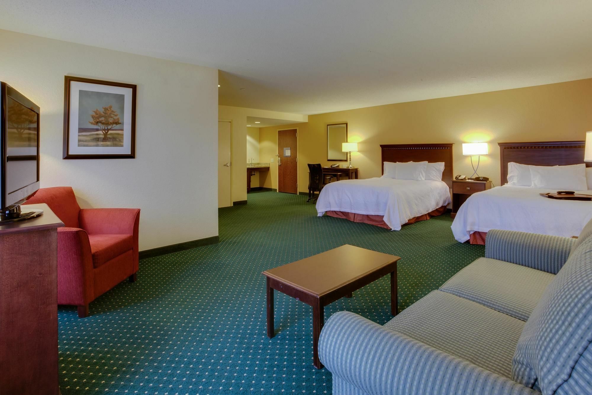 Hampton Inn By Hilton Garden City Long Island Dış mekan fotoğraf